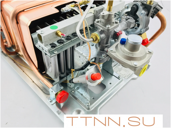 Газовая колонка Innovita Primo 11C NG (композитный гидроблок)